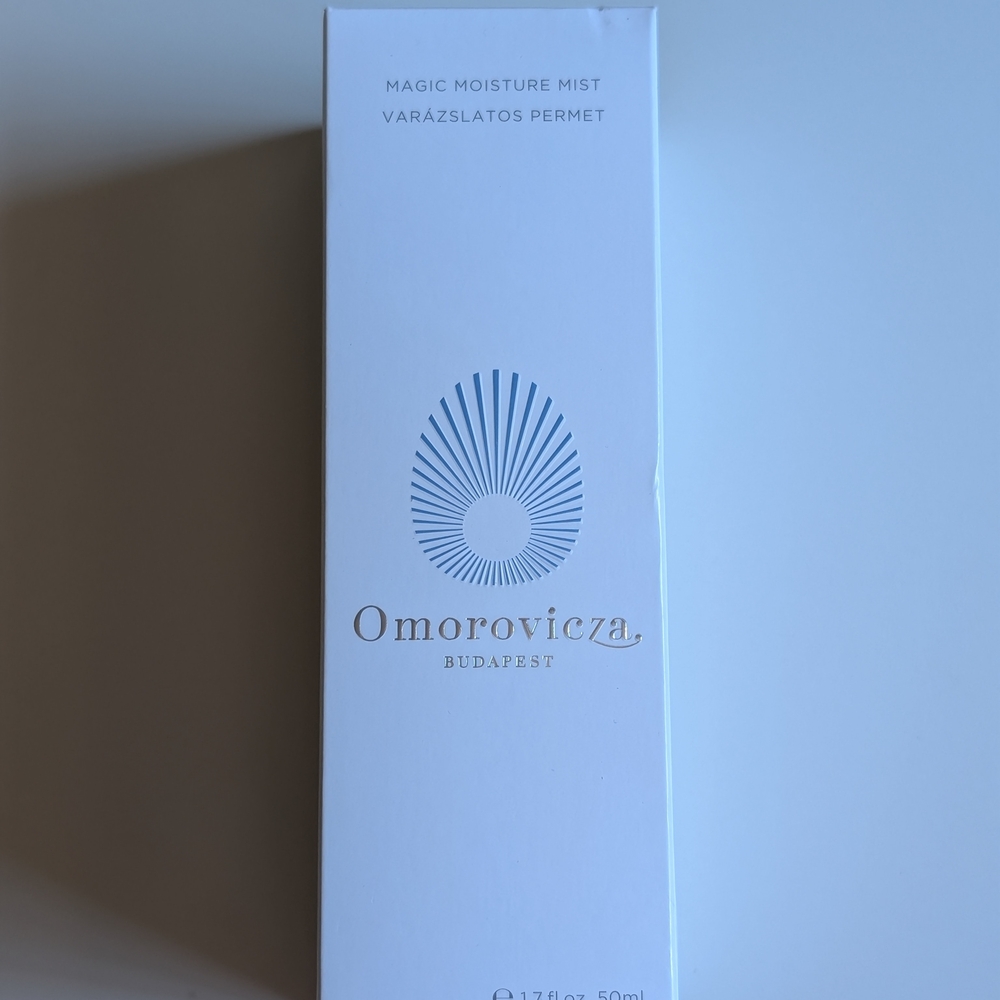 White Skincare Moisturizer